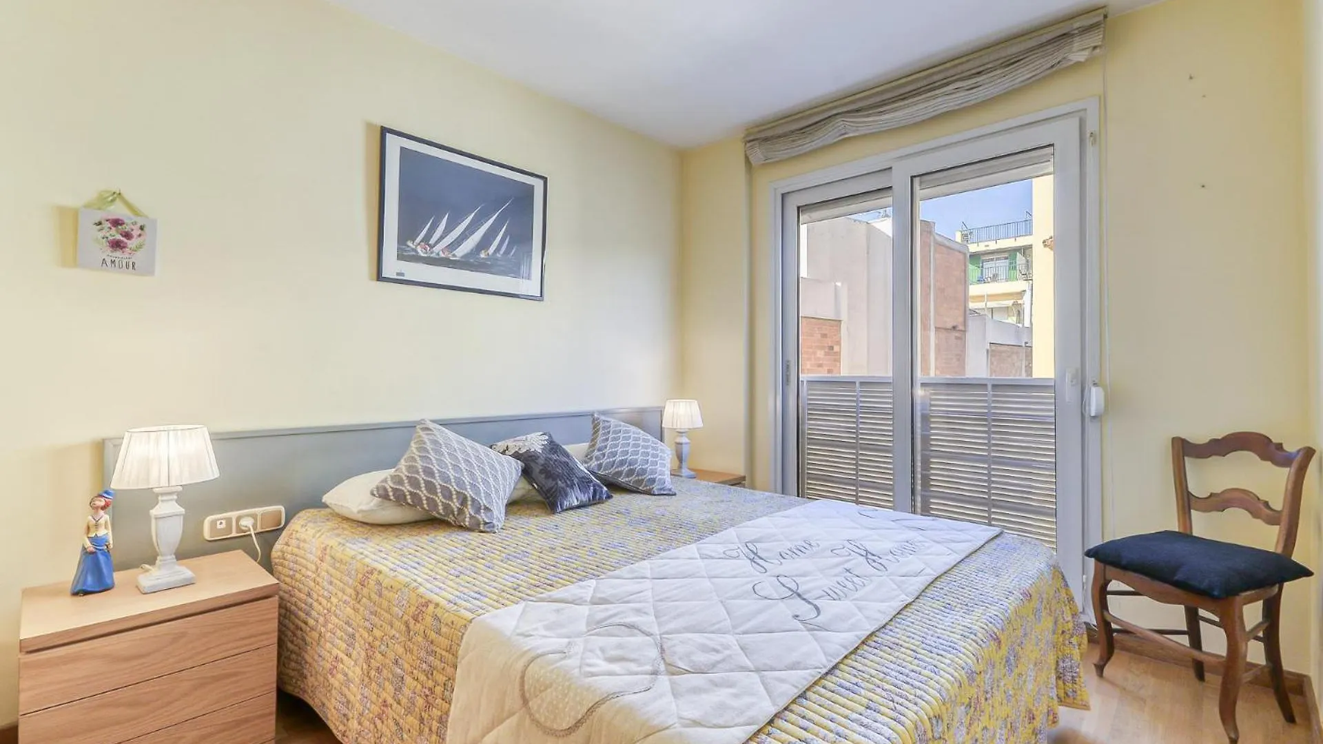 Avda De Rhode 113 - Barneda Apartment Roses