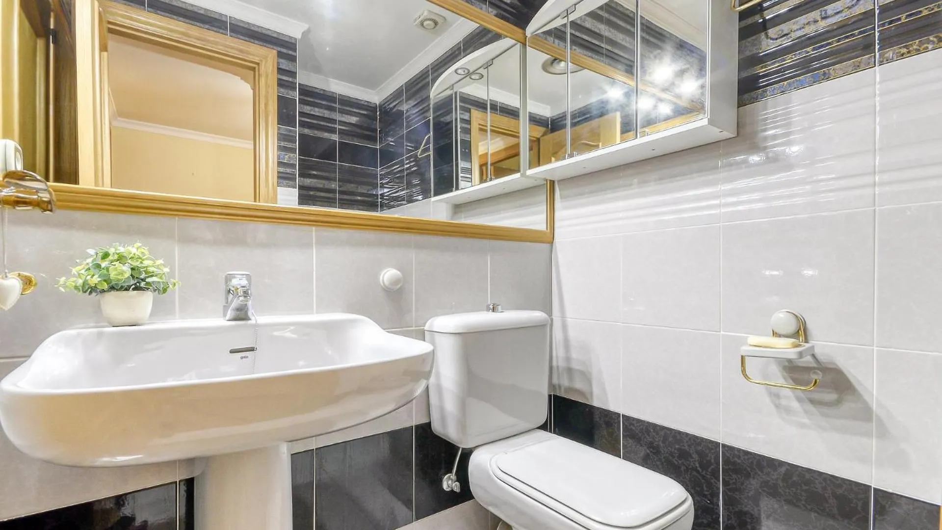 Avda De Rhode 113 - Barneda Apartment Roses Spain