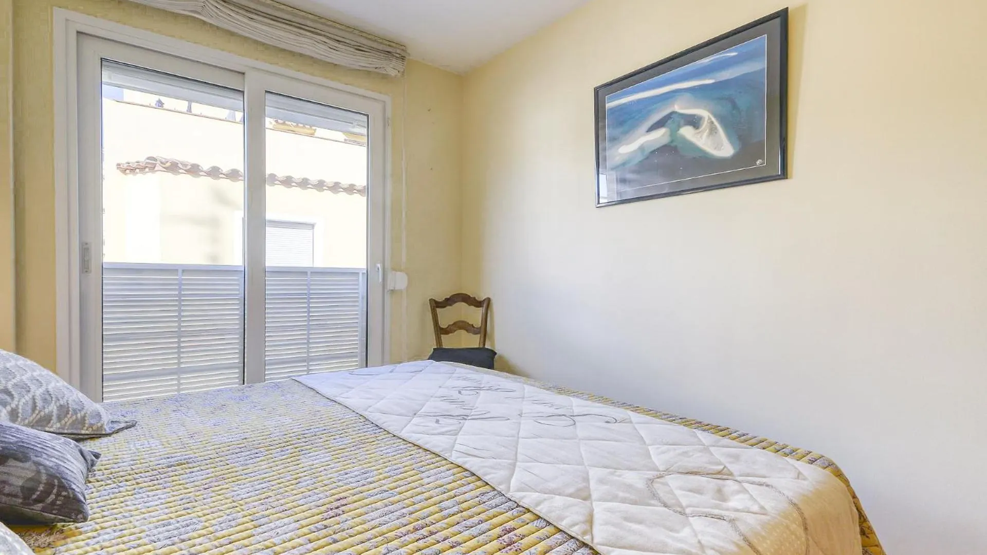 Avda De Rhode 113 - Barneda Apartment Roses 0*,  Spain